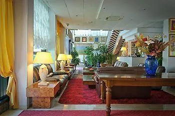 Hotel Nadir