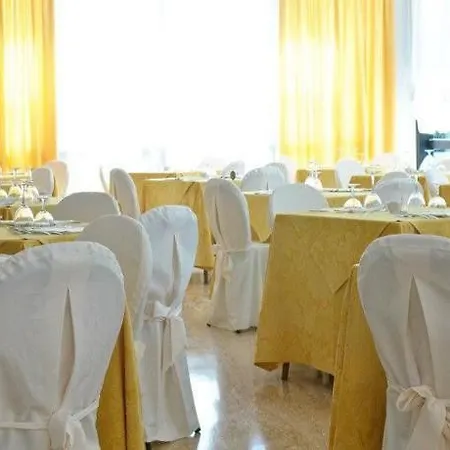Hotel Nadir